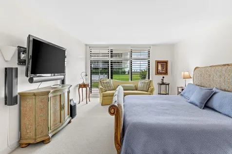 2580 S Ocean Boulevard Palm Beach FL 33480