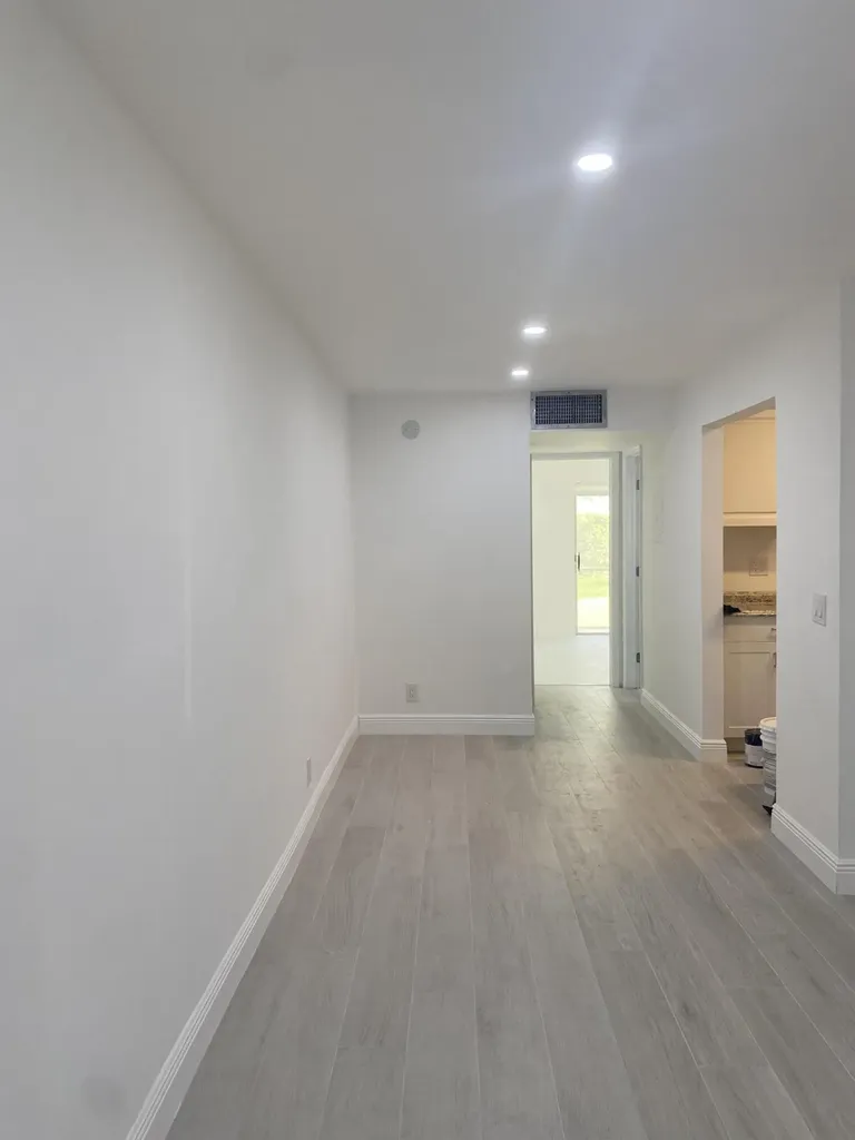 555 Purdy Lane Palm Springs FL 33461