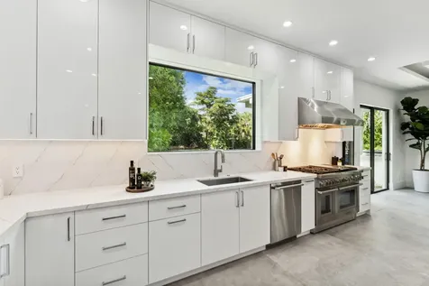 17534 Scarsdale Way Boca Raton FL 33496