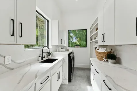 17534 Scarsdale Way Boca Raton FL 33496