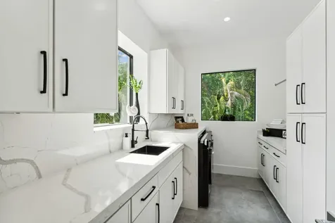 17534 Scarsdale Way Boca Raton FL 33496