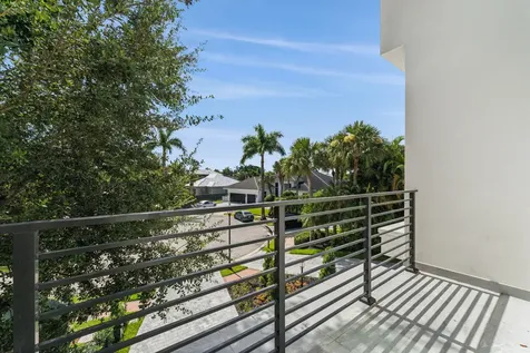 17534 Scarsdale Way Boca Raton FL 33496