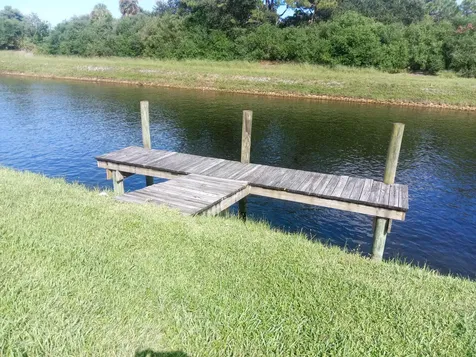 24 Hastings Lane Boynton Beach FL 33426