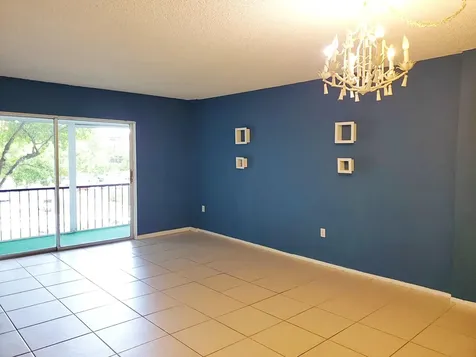 4156 Inverrary Drive Lauderhill FL 33319