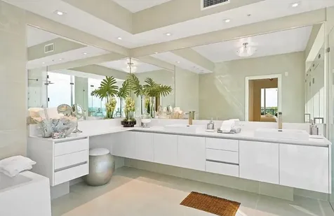3100 N Ocean Dr, Singer Island FL 33404
