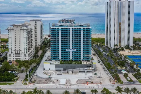 3100 N Ocean Dr, Singer Island FL 33404