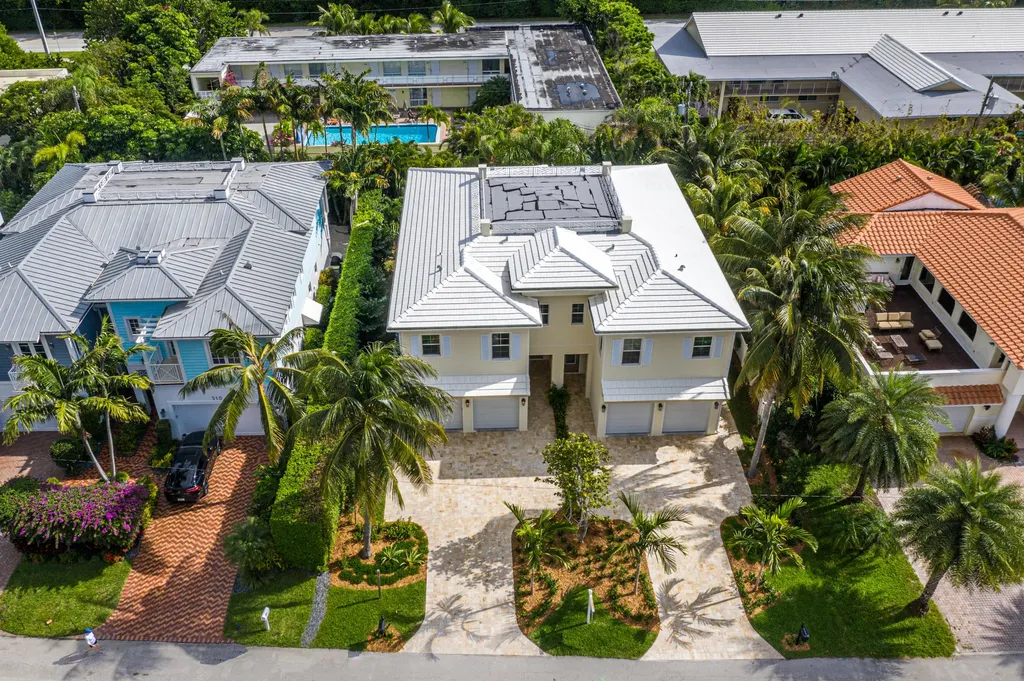 500 Ne Wavecrest Way Boca Raton FL 33432