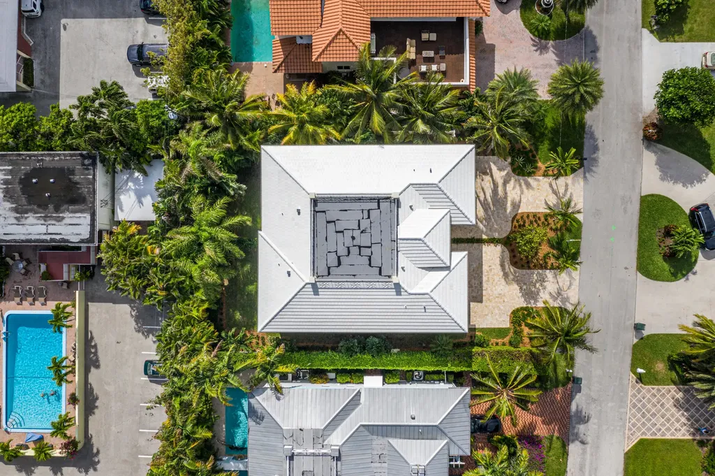 500 Ne Wavecrest Way Boca Raton FL 33432