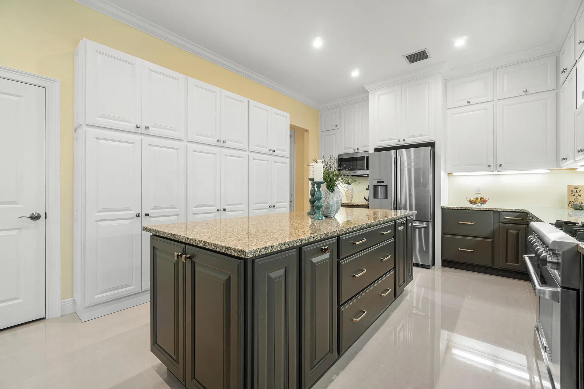 500 Ne Wavecrest Way Boca Raton FL 33432