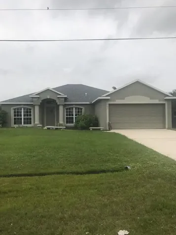 6305 Nw Hala Court Port Saint Lucie FL 34983