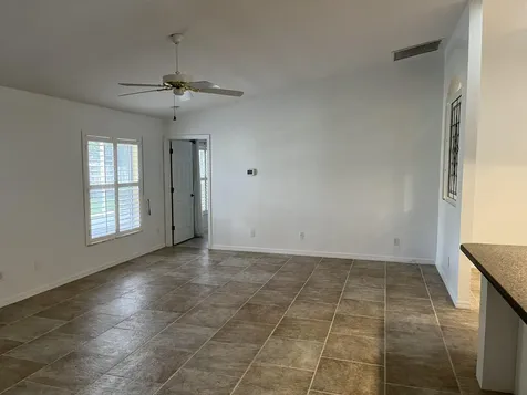 5020 4th Place Vero Beach FL 32968