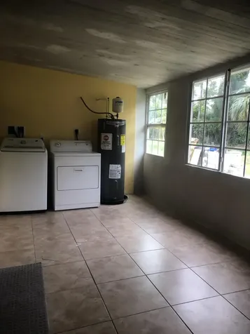 5500 Jeffery Avenue Mangonia Park FL 33407