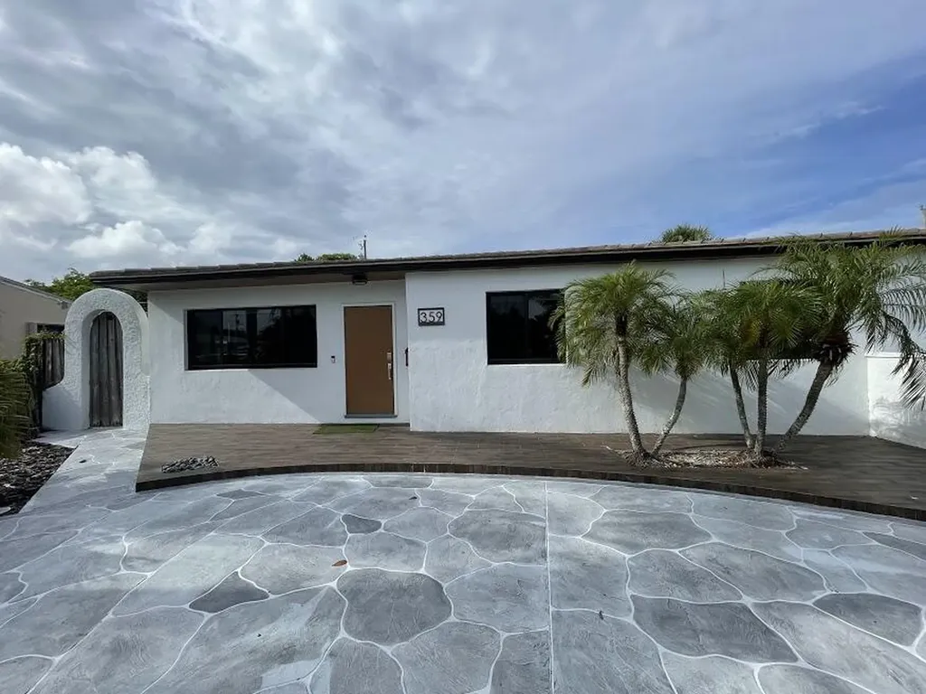 359 Winters Street West Palm Beach FL 33405