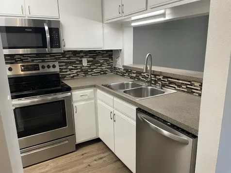 2203 Northlake Drive Sanford FL 32773
