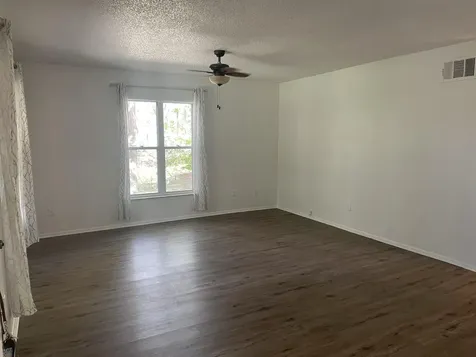 2203 Northlake Drive Sanford FL 32773