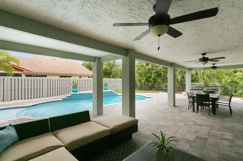 5320 Nw 3rd Terrace Boca Raton FL 33487