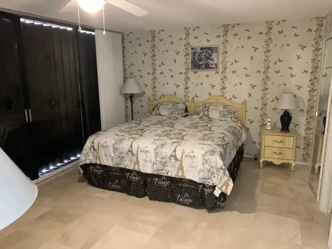 Riviera Beach FL 33404