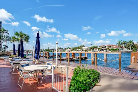 3212 S Ocean Boulevard Highland Beach FL 33487