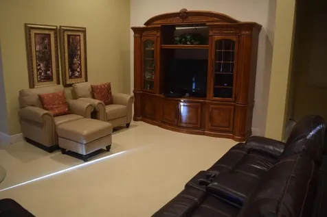 132 Via Isabela Jupiter FL 33458