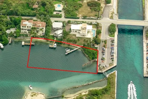 4002 S Ocean Boulevard Manalapan FL 33462
