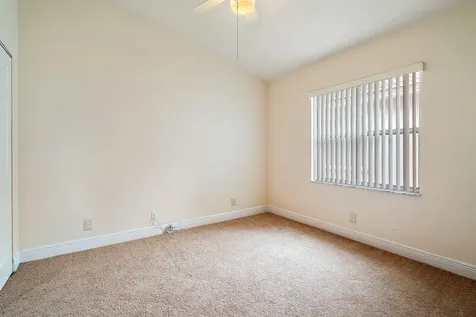 6581 Kings Creek Terrace Boynton Beach FL 33437