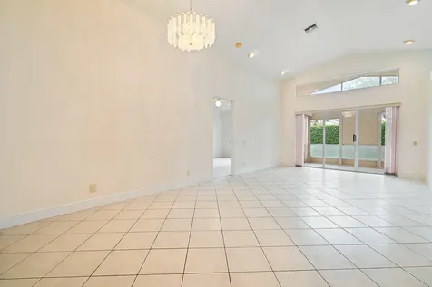 6581 Kings Creek Terrace Boynton Beach FL 33437