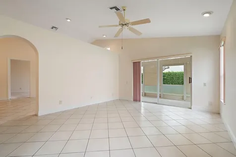 6581 Kings Creek Terrace Boynton Beach FL 33437