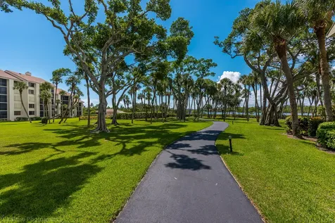 1000 N Us Highway 1 Jupiter FL 33477