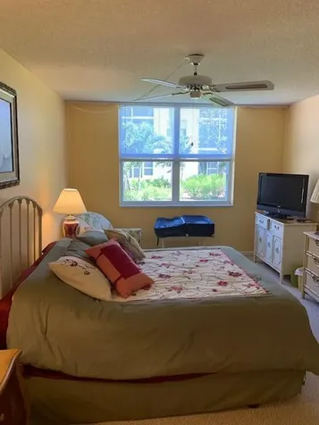 Boynton Beach FL 33435