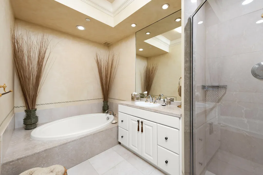 550 Se 5th Avenue Boca Raton FL 33432