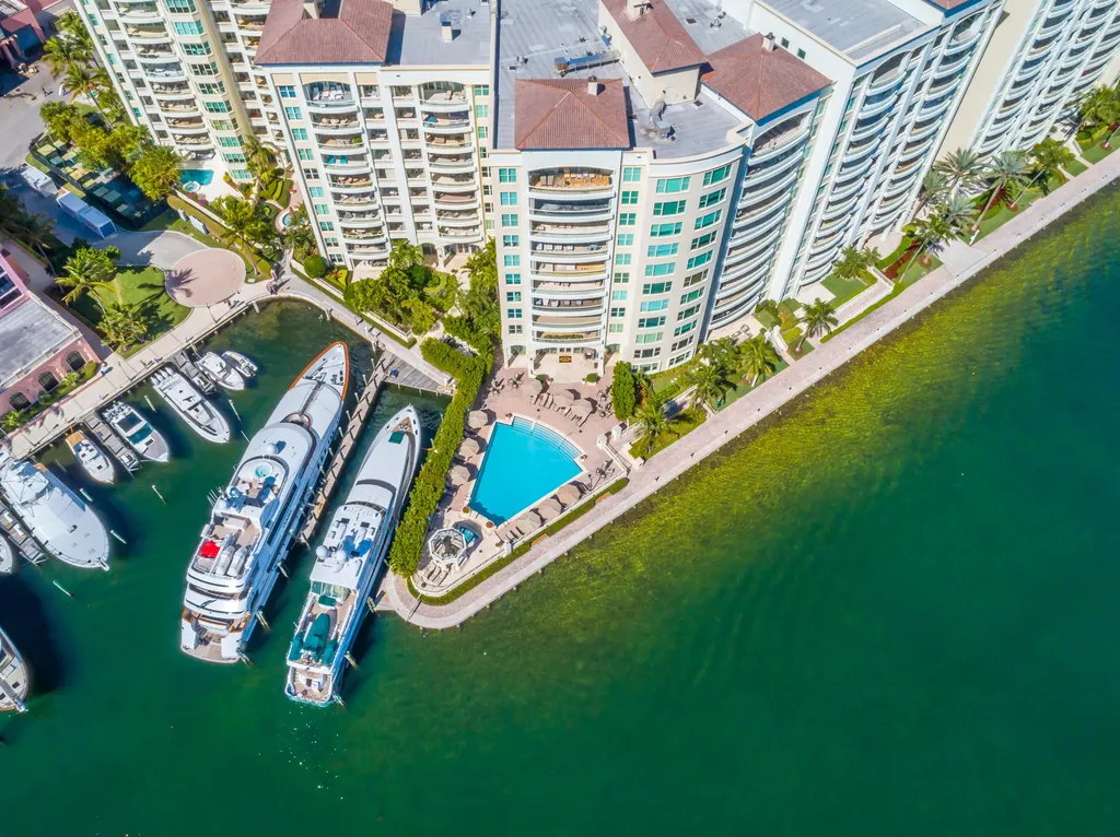 550 Se 5th Avenue Boca Raton FL 33432