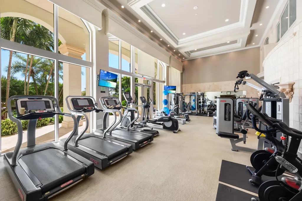 550 Se 5th Avenue Boca Raton FL 33432