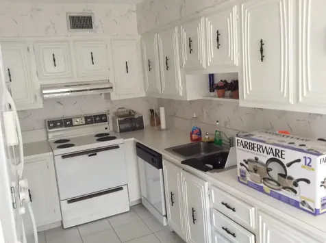 13765 Flora Place Delray Beach FL 33484