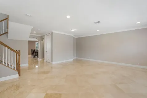 5560 Ne Trieste Way Boca Raton FL 33487