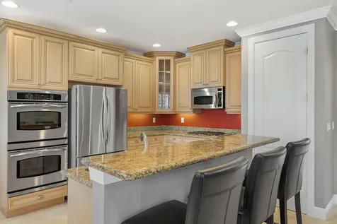 5560 Ne Trieste Way Boca Raton FL 33487