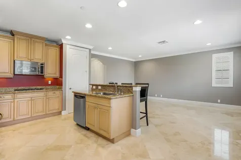 5560 Ne Trieste Way Boca Raton FL 33487