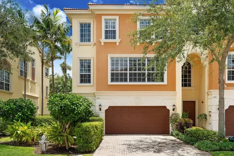 5560 Ne Trieste Way Boca Raton FL 33487