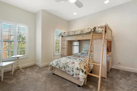 5560 Ne Trieste Way Boca Raton FL 33487