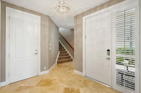 5560 Ne Trieste Way Boca Raton FL 33487
