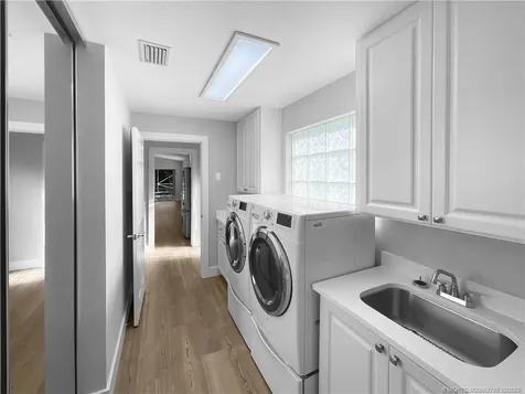 8457 SE Retreat Drive Hobe Sound FL 33455