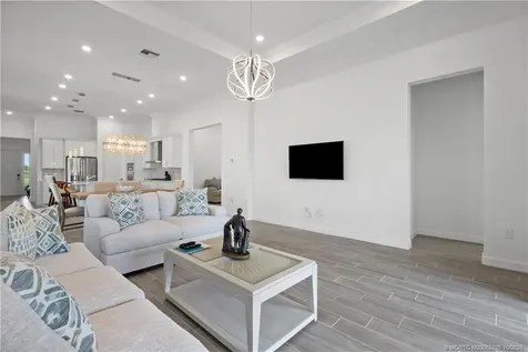 369 SE Fascino Circle Port St Lucie FL 34984