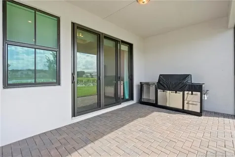 369 SE Fascino Circle Port St Lucie FL 34984