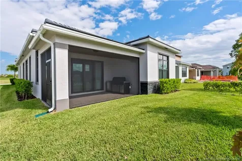 369 SE Fascino Circle Port St Lucie FL 34984