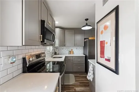 1981 SW Palm City Road Stuart FL 34994