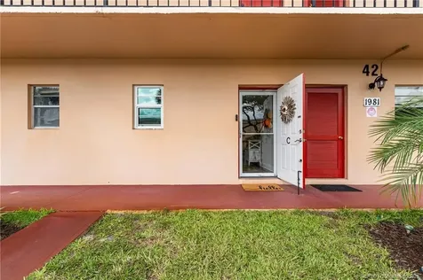 1981 SW Palm City Road Stuart FL 34994