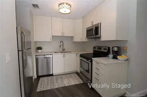 2083 NE Collins Circle Jensen Beach FL 34957