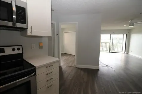 2083 NE Collins Circle Jensen Beach FL 34957