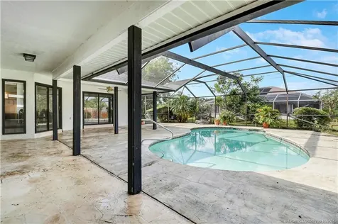 1692 SE Mariner Lane Port St Lucie FL 34983