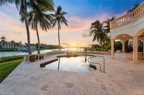 2440 SE Bahia Way Stuart FL 34996