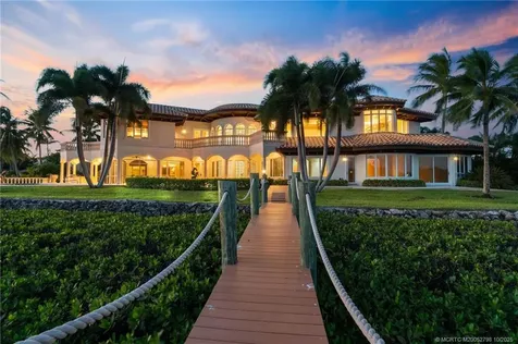 2440 SE Bahia Way Stuart FL 34996